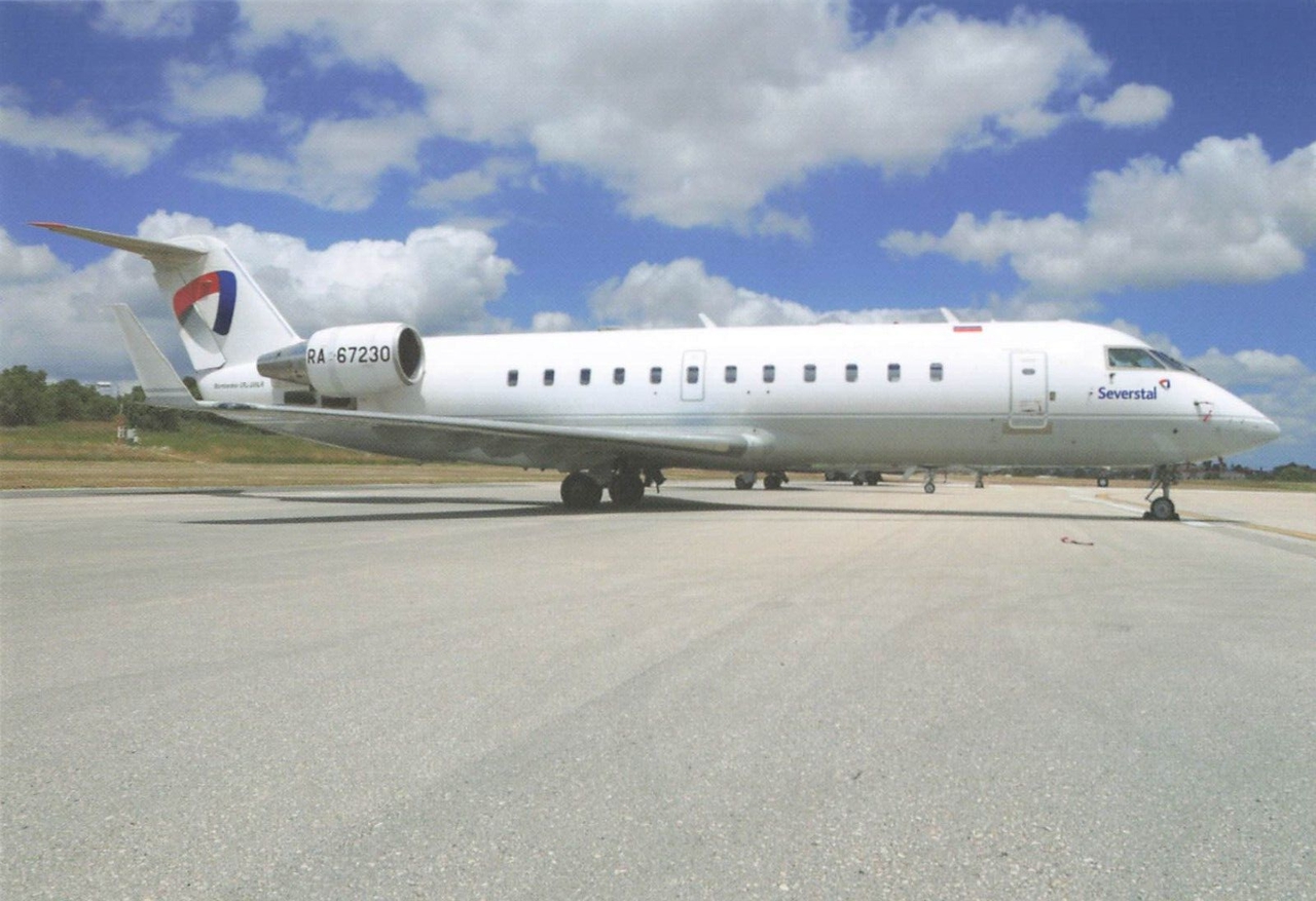 CRJ 200
