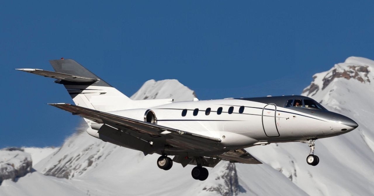 Hawker 750