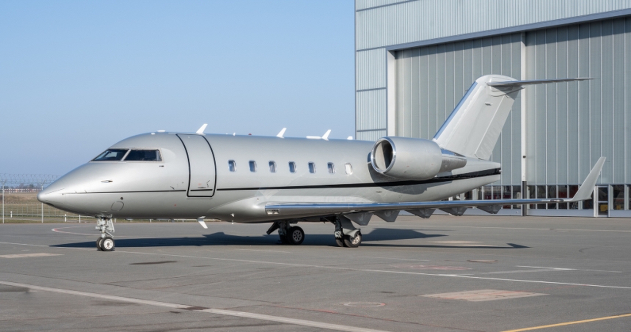 Challenger 604